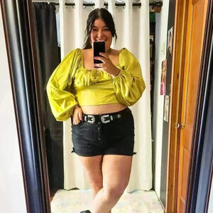 Plus Size Satin Puff Sleeve Cropped Blouse